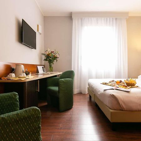 Hotel Mirage Sure Hotel Collection By Best Western Milano Esterno foto