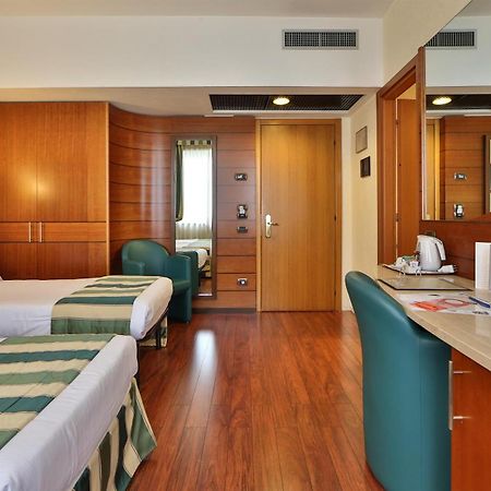 Hotel Mirage Sure Hotel Collection By Best Western Milano Esterno foto