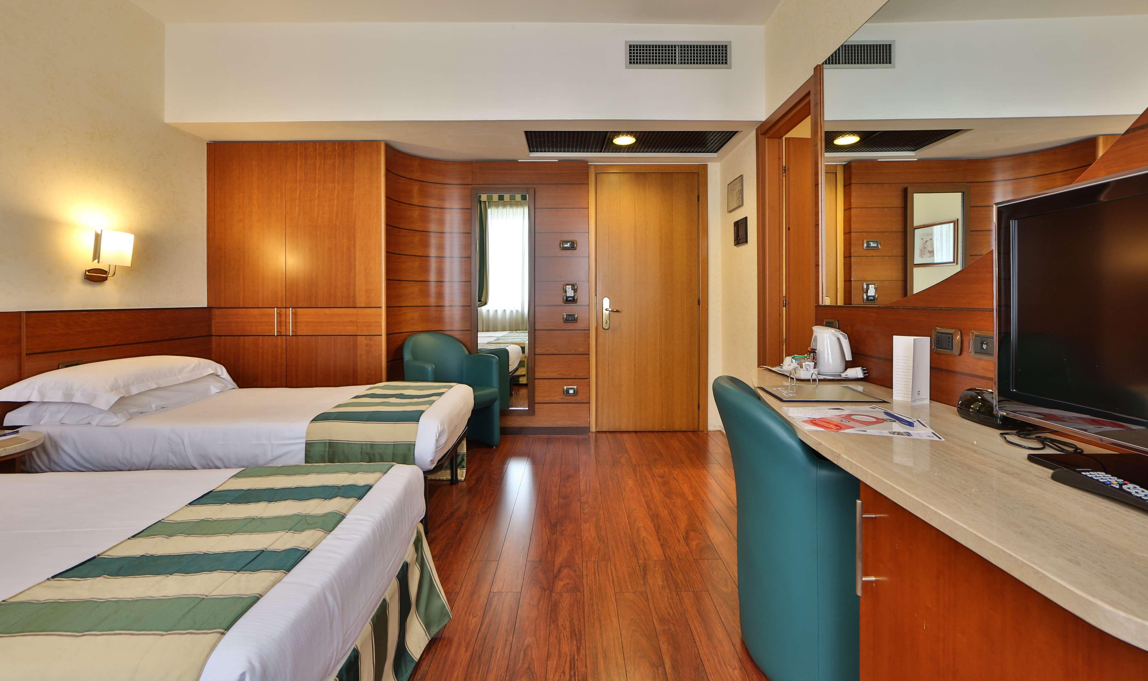 Hotel Mirage Sure Hotel Collection By Best Western Milano Esterno foto
