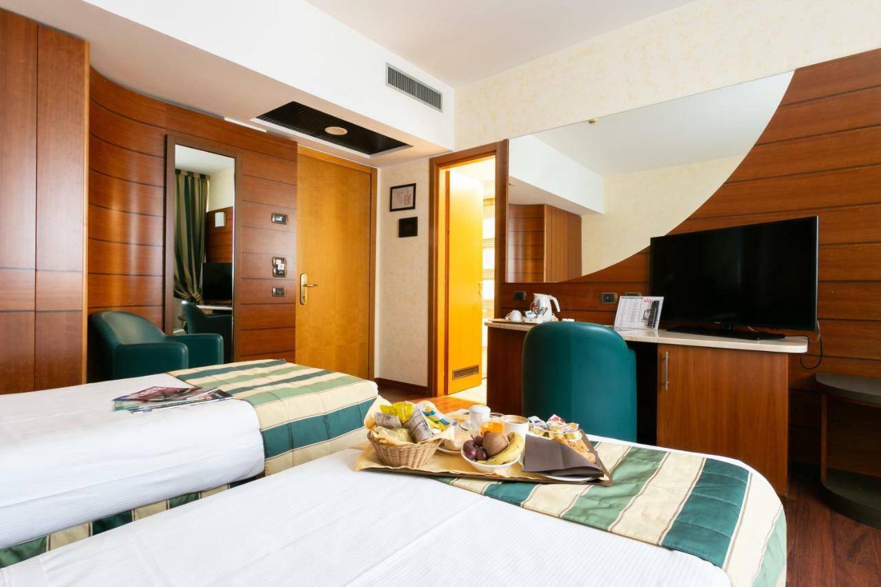 Hotel Mirage Sure Hotel Collection By Best Western Milano Esterno foto
