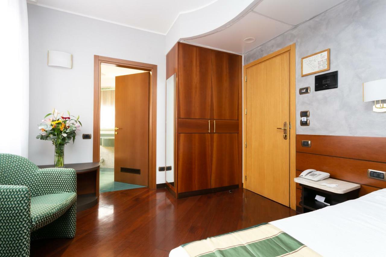 Hotel Mirage Sure Hotel Collection By Best Western Milano Esterno foto