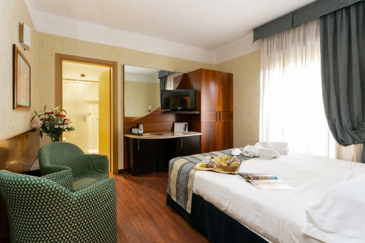 Hotel Mirage Sure Hotel Collection By Best Western Milano Esterno foto