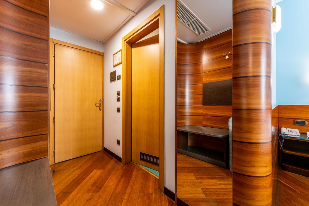 Hotel Mirage Sure Hotel Collection By Best Western Milano Esterno foto